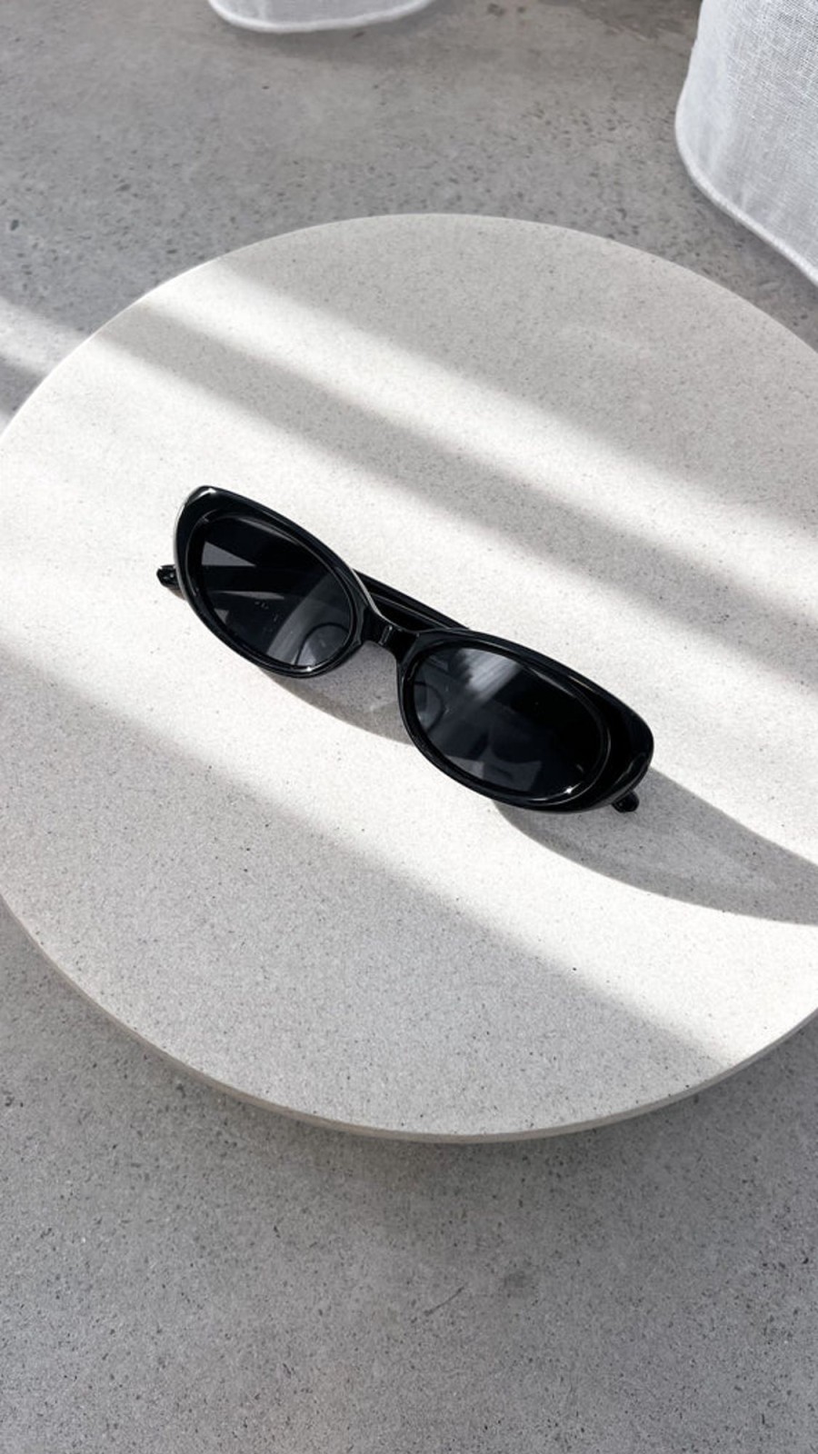 Accessories Angel Whisper | Charmain Sunglasses - Black