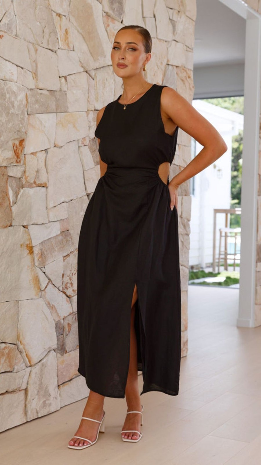 Wedding MAIN ST | Jamila Midi Dress - Black