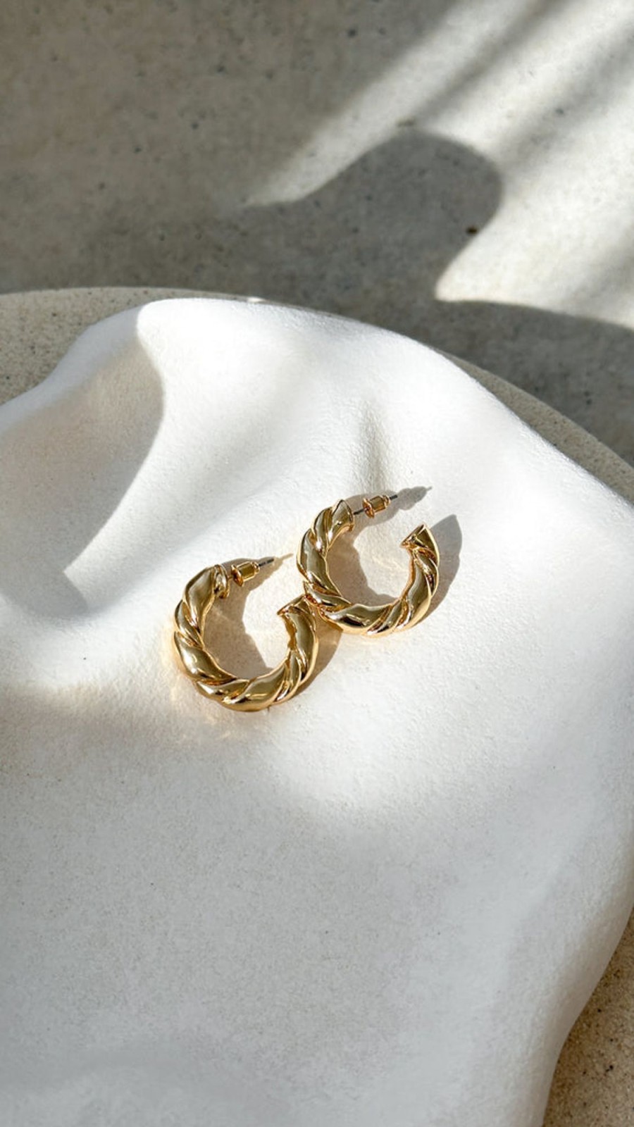 Accessories Your Accessory Shop | Amalie Hoop Earrings - Gold