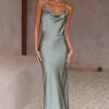 Wedding Alive Girl | Willow Maxi Dress - Green