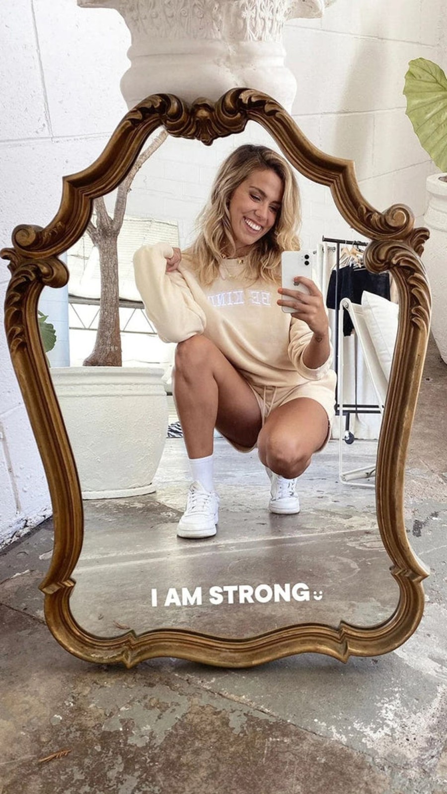 Accessories selfawear | I Am Strong - Affirmation Mirror Sticker