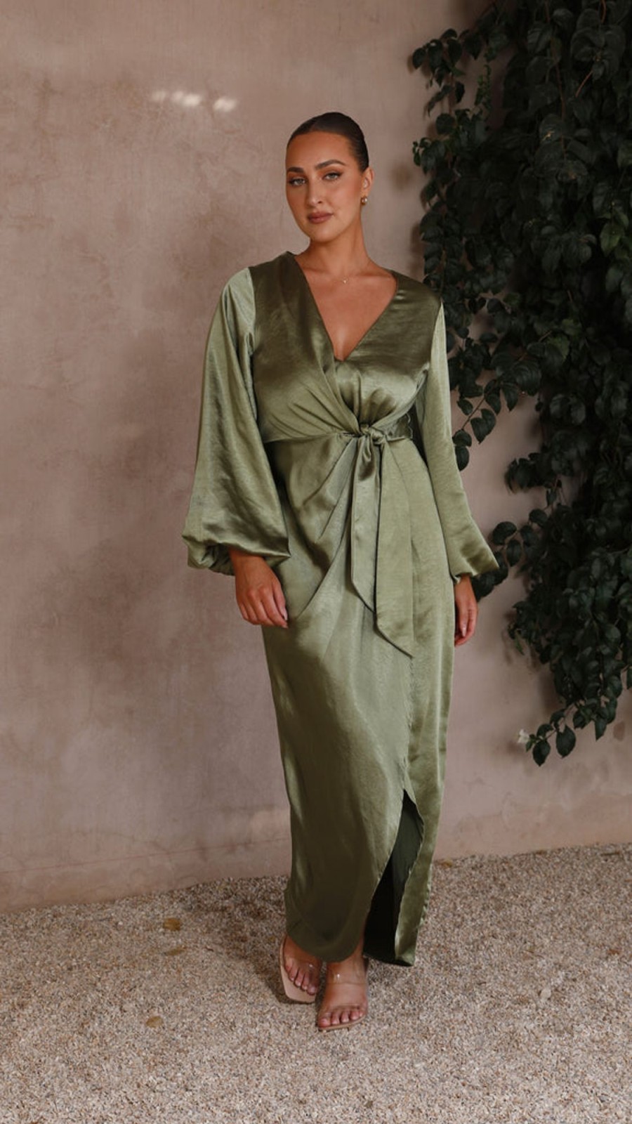 Wedding LILYWHYT | Naomi Long Sleeve Maxi Dress - Olive