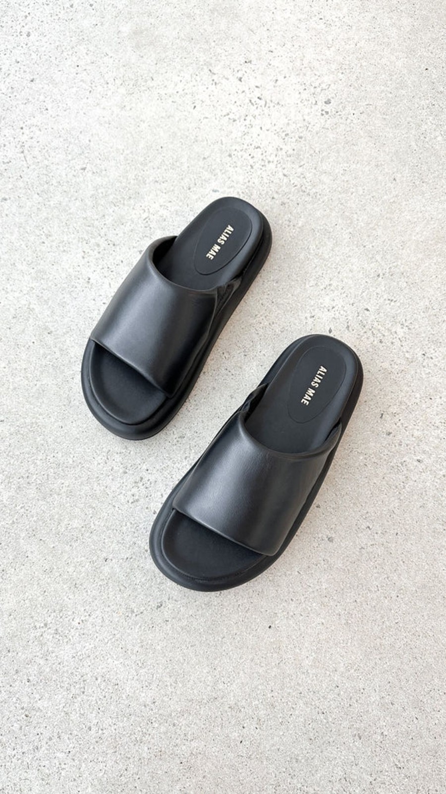 Shoes Alias Mae | Thea Slide - Black Leather