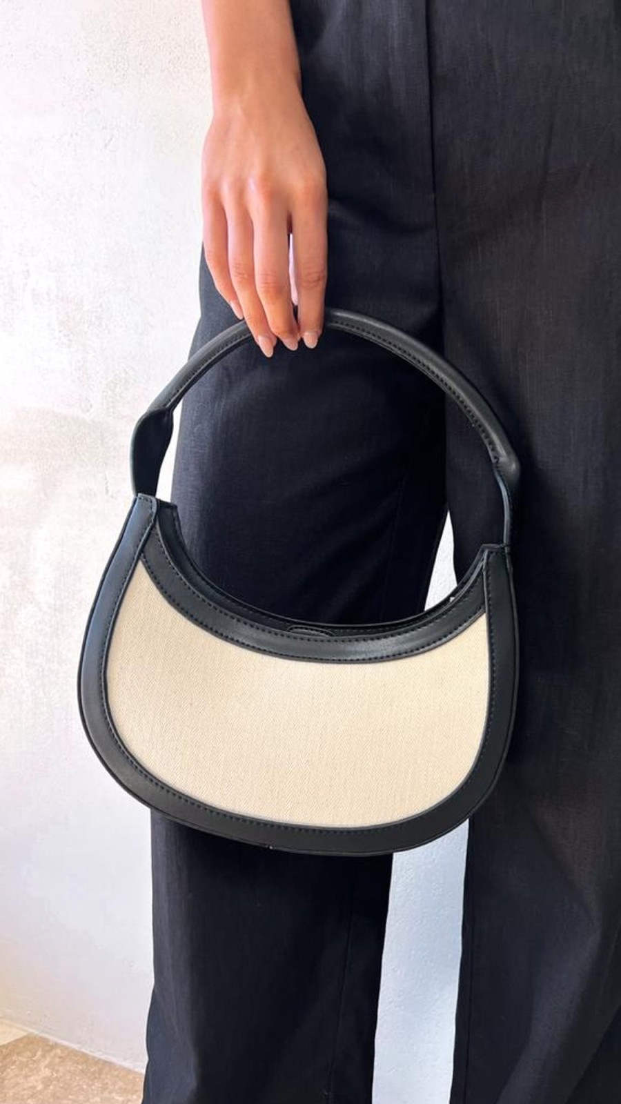 Accessories The Holiday Collective | Bea Handbag - Black