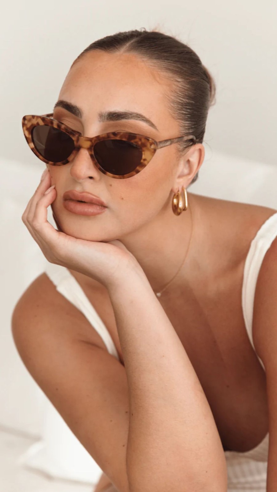 Accessories Ochre Lane | Ochre Lane Isla Sunglasses - Golden Tort