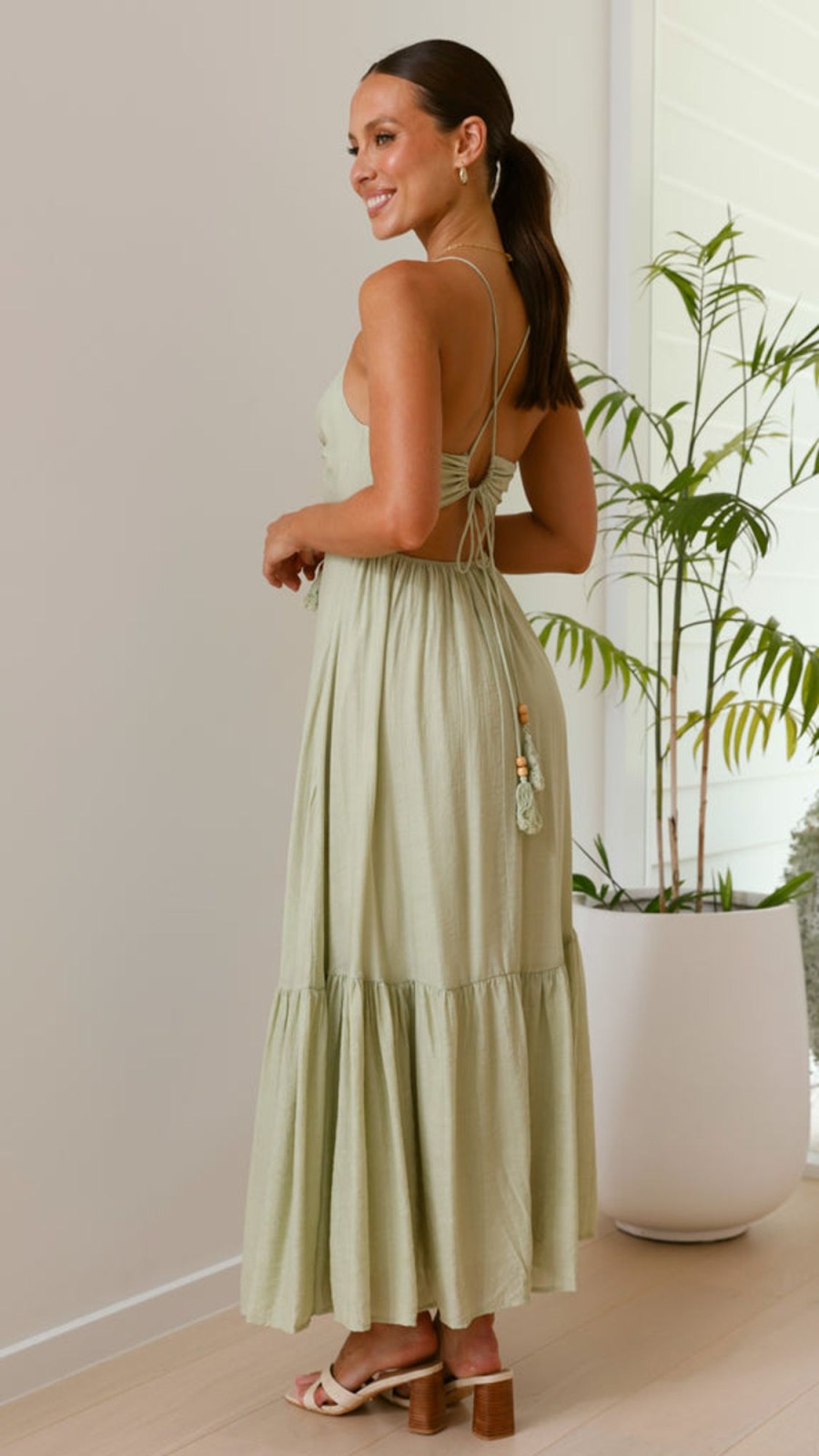 Clothing LILYWHYT | Dabney Maxi Dress - Sage